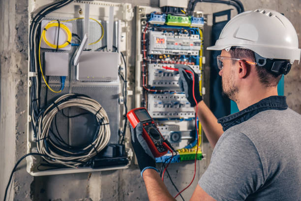 Best Electrical Repair Services  in De Pere, WI